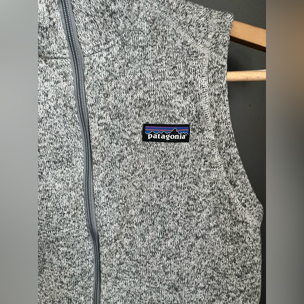 Patagonia better sweater Heather Gray Fleece Vest - Picture 3 of 7